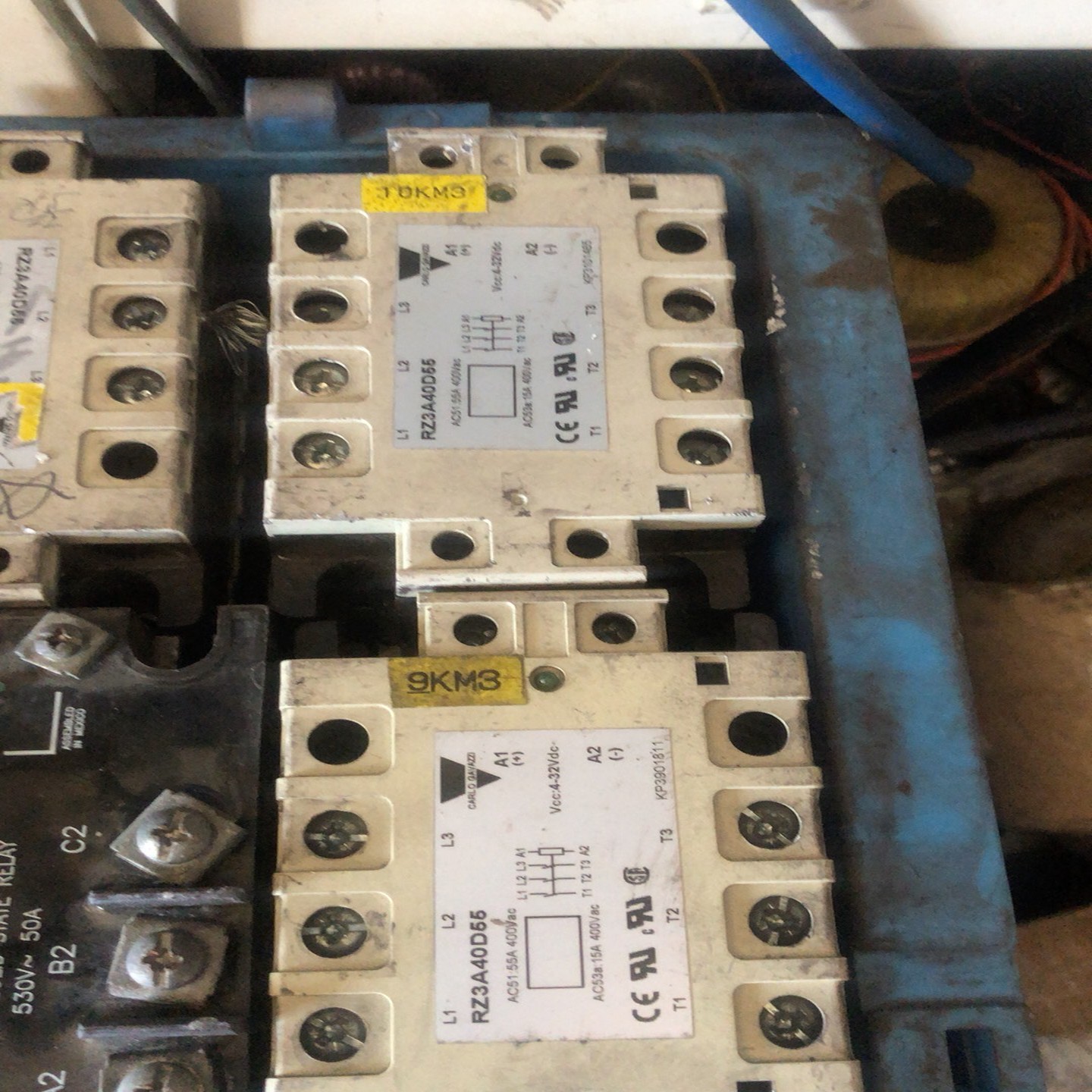 瑞士佳乐三相固态继电器RZ3A40D55功询价