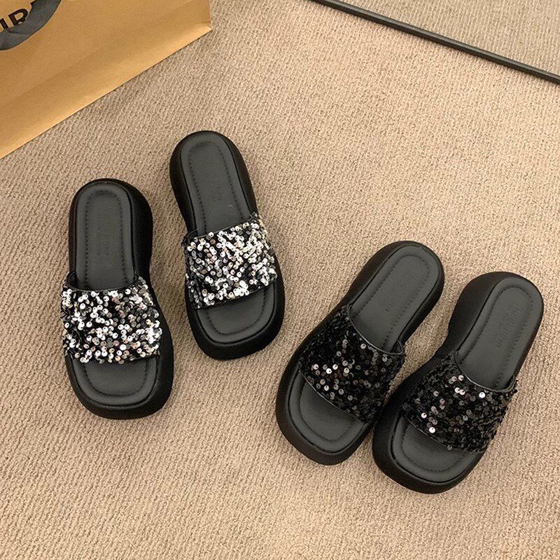 厚底拖鞋女夏外穿2024新款精致亮片黑色百搭松糕女士一字坡跟凉拖