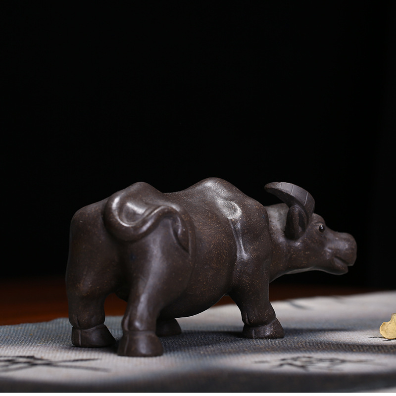 紫砂茶宠招财牛摆件牛气冲天茶玩生肖牛茶玩精品茶具配件摆设可养