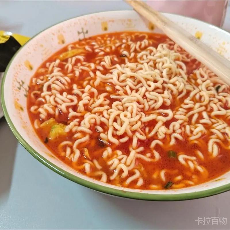 茄方便面袋装泡BAU面番茄鸡批蛋牛肉皇面宿舍宵速食品一整夜箱发