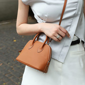 手拎斜挎保龄球包新Bolide包拉链迷你头层牛皮单肩小包经典 贝壳包