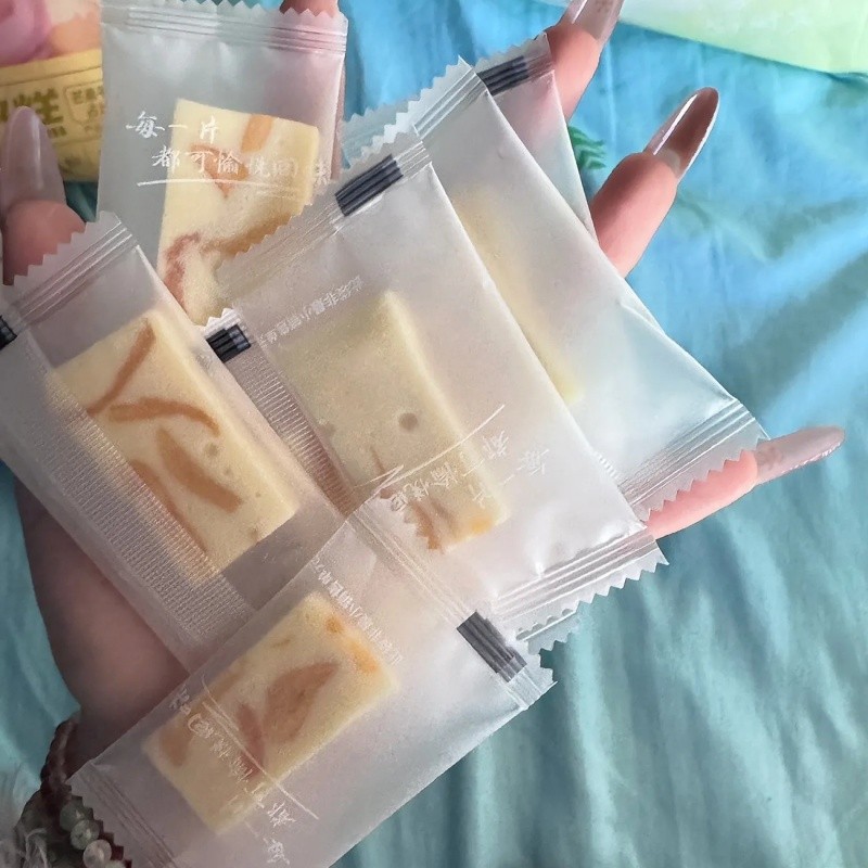 网红芒果奶糕传统糕点芒果干 干手工小吃软糖便宜零食芒果