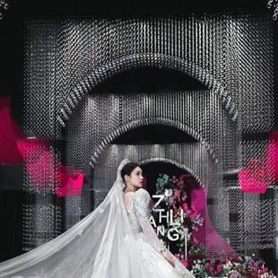 婚礼堂水晶厅拱门定制铁艺架子新款婚庆道具定位珠舞台吊顶花门架