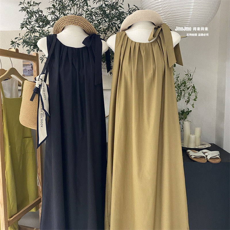 韩系肩上绑带纸片人黑色2025夏季新款显瘦后机裙女