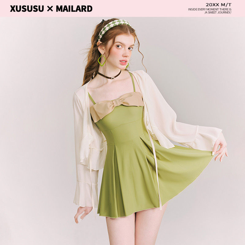 徐苏苏 高级感带罩衫2025新款保守微胖显瘦遮肉冬天泡温泉泳衣女