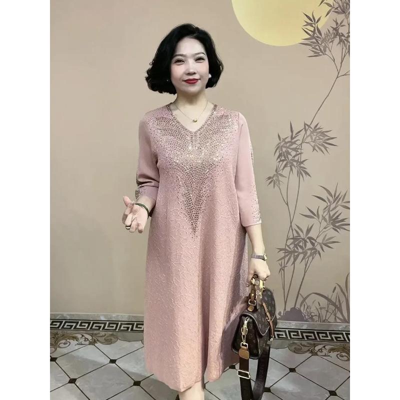 中年妈妈早春秋中长款冰丝宽松大码胖妈妈七分袖女
