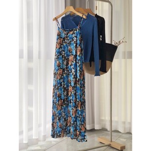 雪纺碎花沙滩春夏季女宽松高级感外搭开衫海边度假