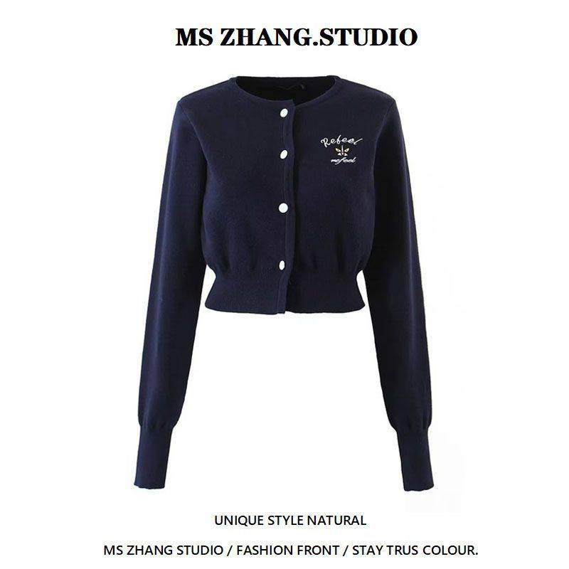 22早秋新款圆领单排扣设计感开衫毛衣女休闲显瘦减龄刺绣,女装/女士精品,毛针织衫,淘宝优惠券,粉丝福利购,淘宝优惠卷