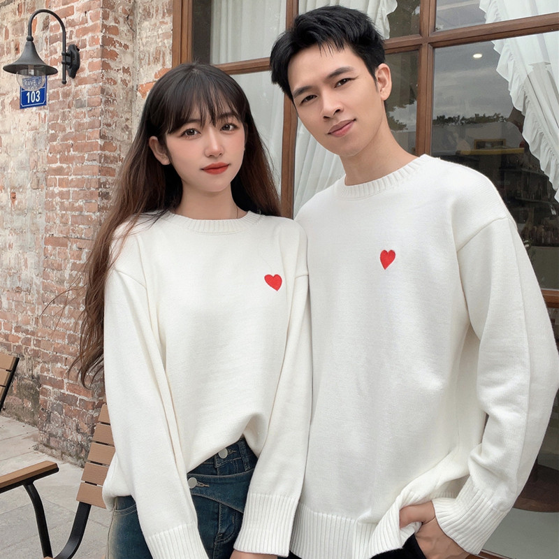 领证登记情侣装秋冬季新款情侣毛衣白色红爱心拍结婚登记照