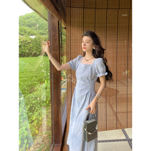 鄧六六法式 優(yōu)雅氣質(zhì)灰藍(lán)色牛仔女夏高級(jí)感收腰顯身材子
