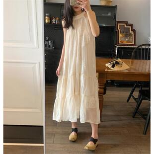 自带仙气~~法式素白刺绣挂脖无袖露肩大摆度假风