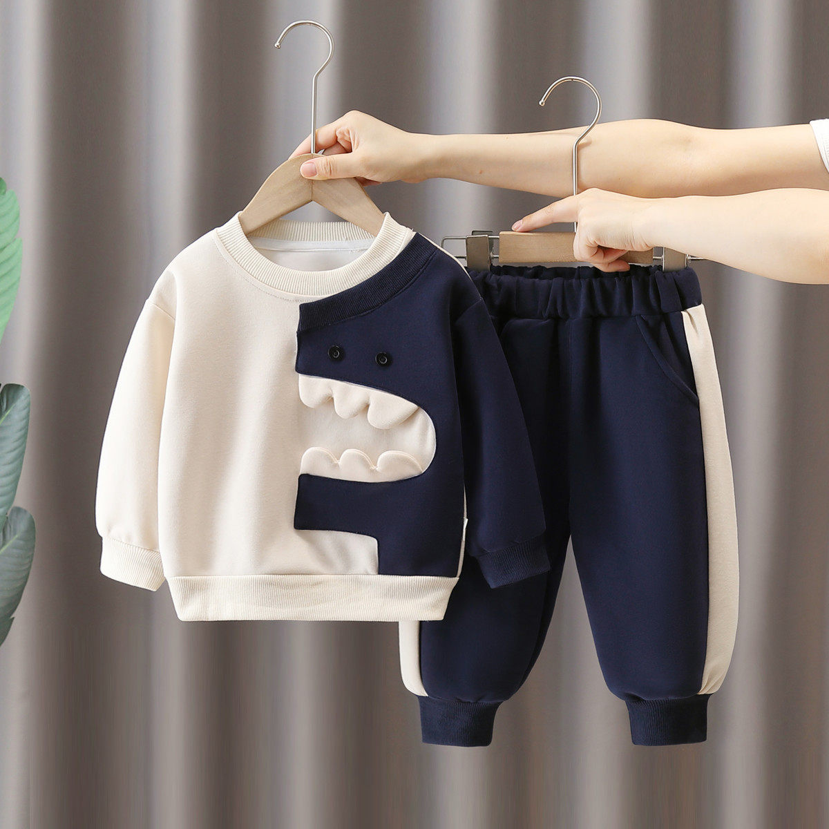 男童套装秋季2024新款1一2-3岁宝宝小童春秋款儿童休闲两件套,童装/婴儿装/亲子装,套装,淘宝优惠券,粉丝福利购,淘宝优惠卷