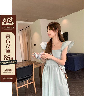 褶皱感方领白色女小飞袖气质收腰百搭长款约会仙女裙夏