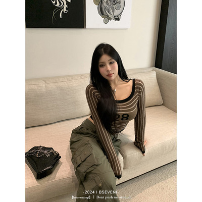 黑泽玄七t恤2025春季新款微胖显瘦大宽领条纹镂空小花毛织女