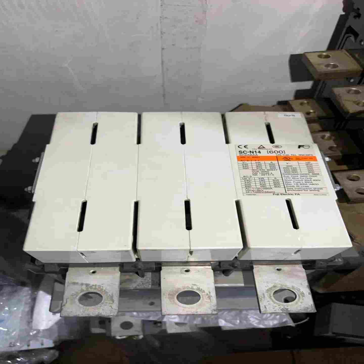 【议价】富士接触器SC-N14[600]实图拍照，有的直接适用