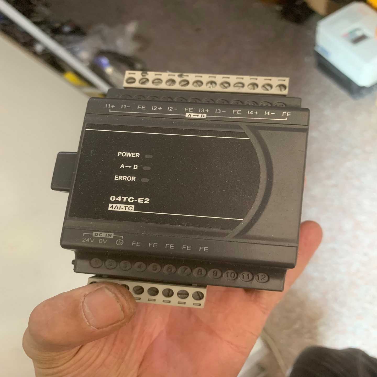 台达PLC扩展模块DVP04TC-E2 一个  成色如图~询价图片