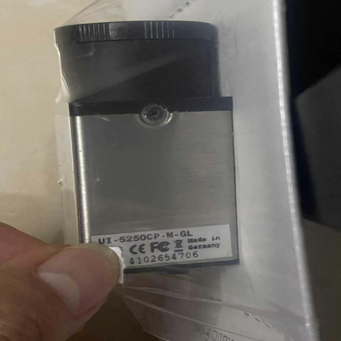 UI-5250CP-M-GL，未拆封带有包装盒一个拍前询价
