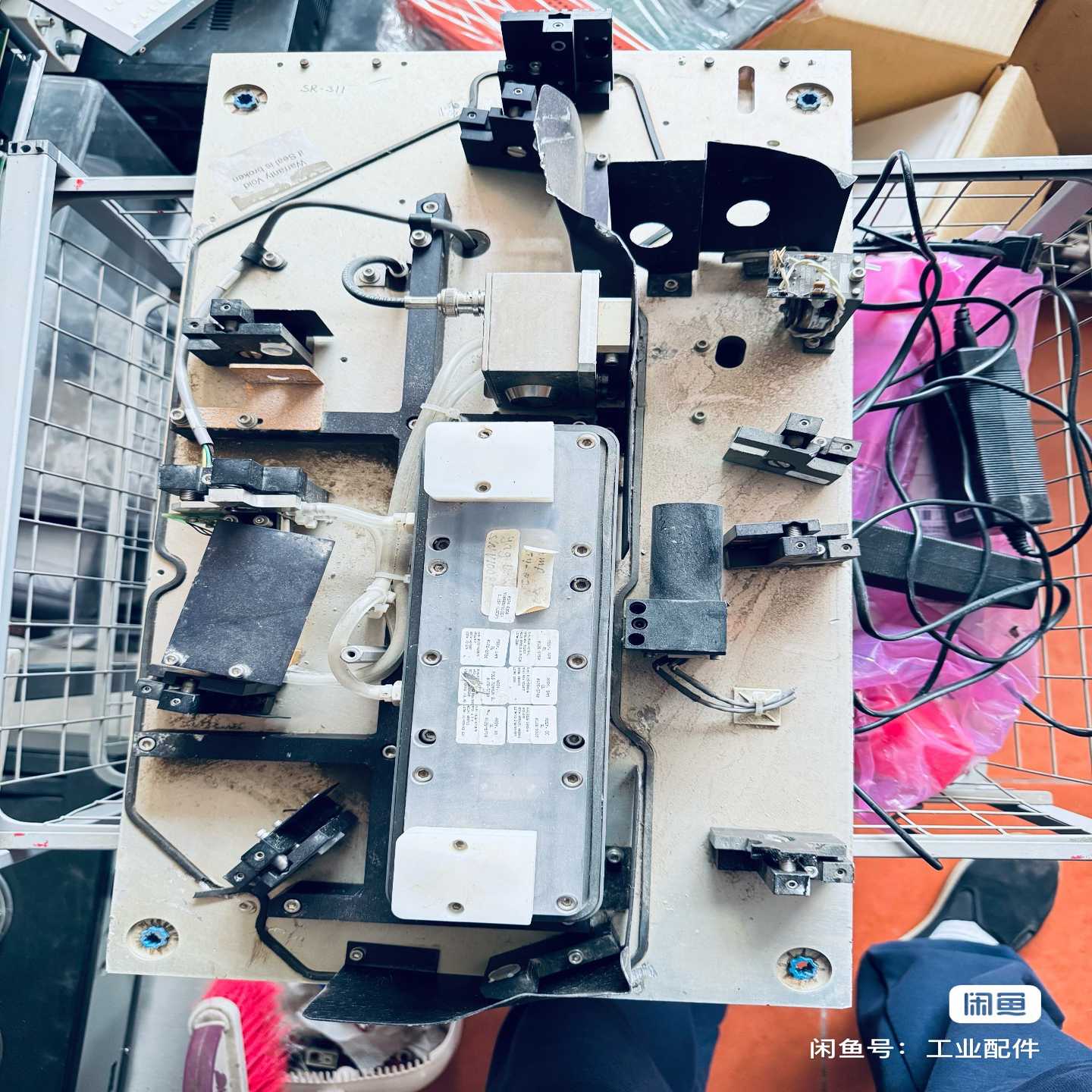 进口激光器实物拍摄要哪里拆哪里!喜欢研究的下手吧!标价--议
