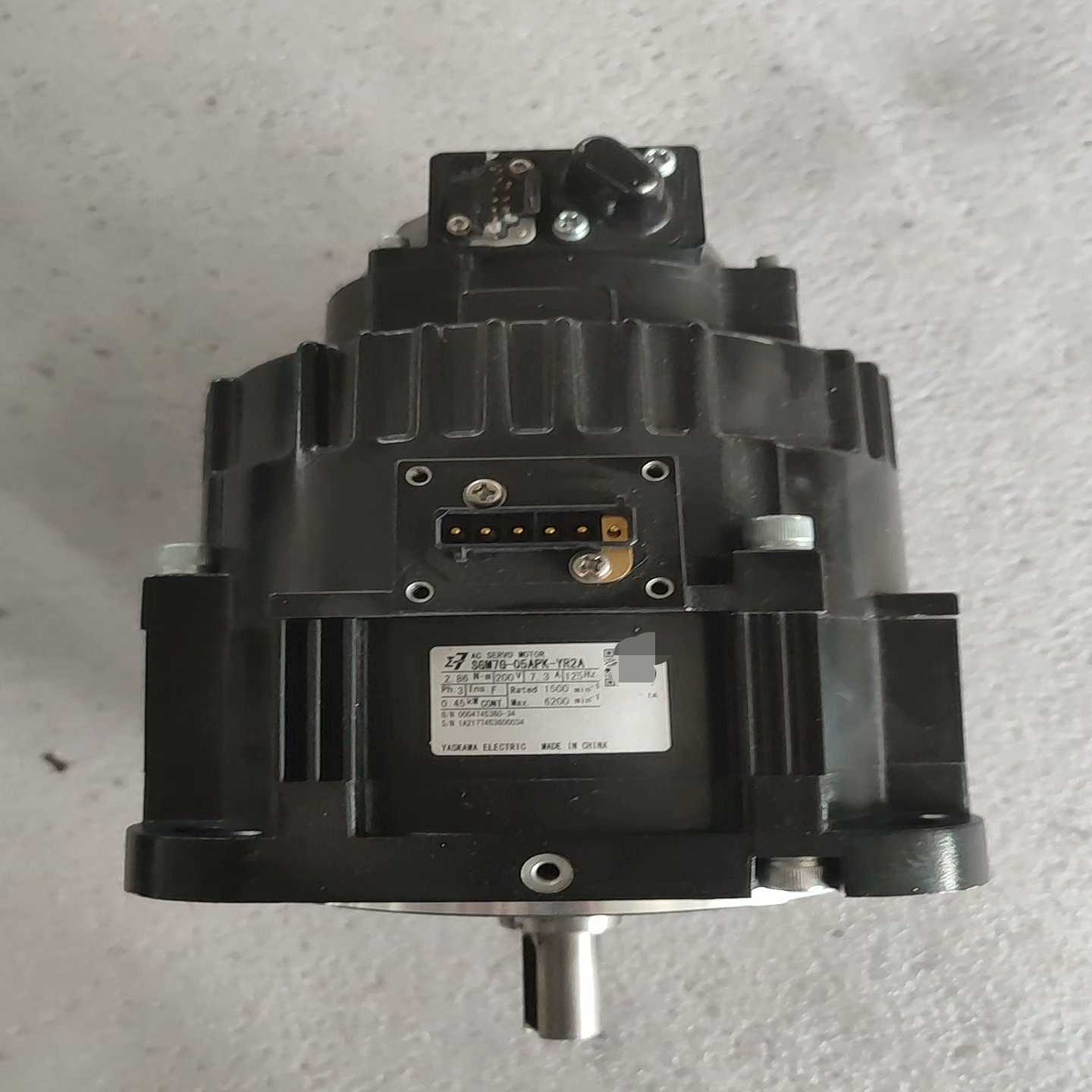 SGM7G-05APK-YR2A安川机器人伺服电机注意编询价