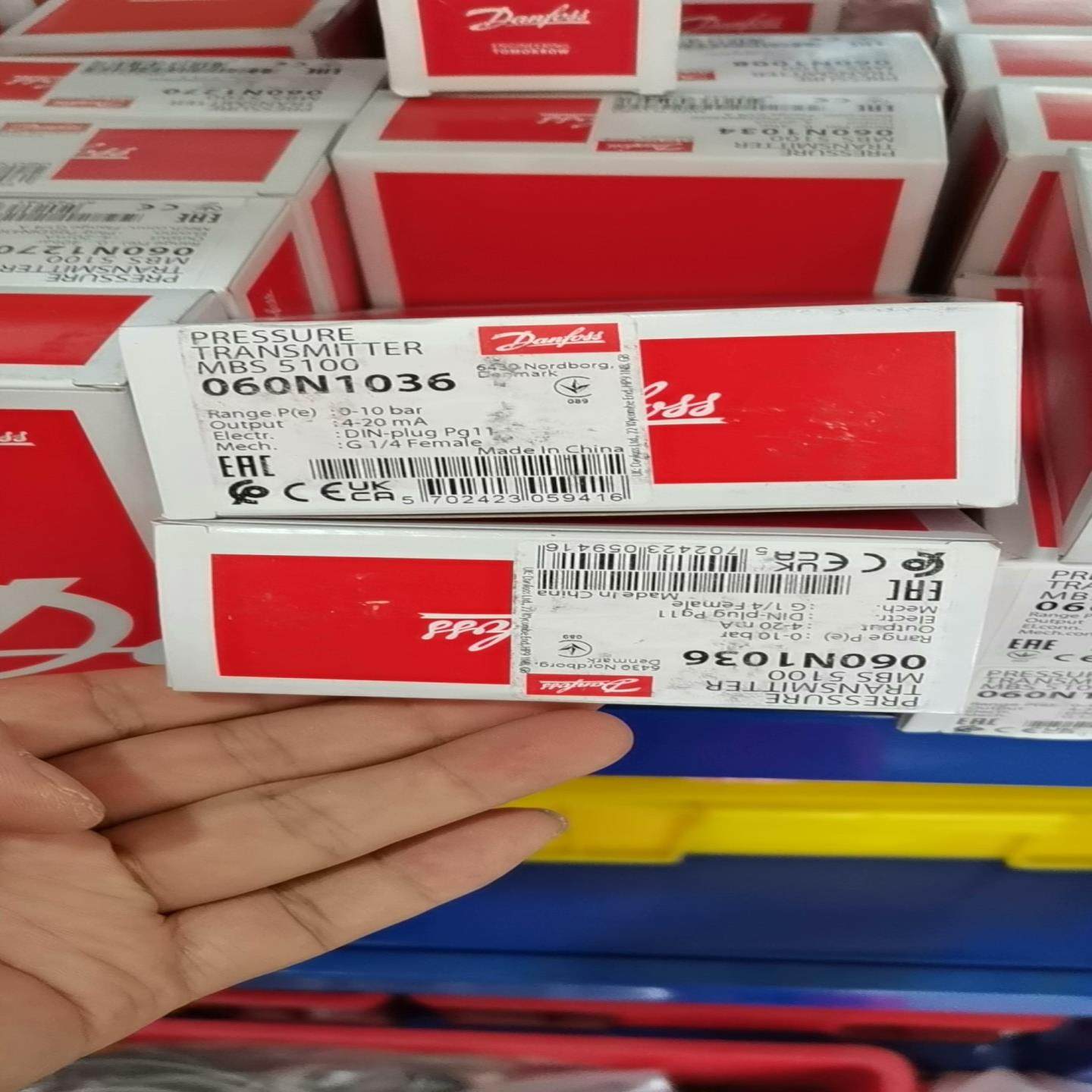 (工仔机械）060N1036  压力传感器  0-10bar  10个