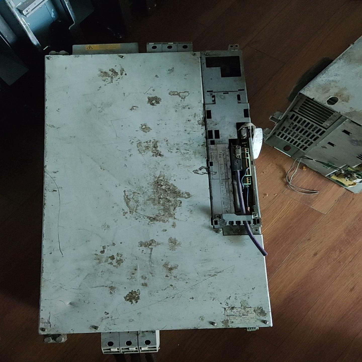 力士乐驱动器DKR03.1-W200B-BE12-01-FW（佳毅工控）