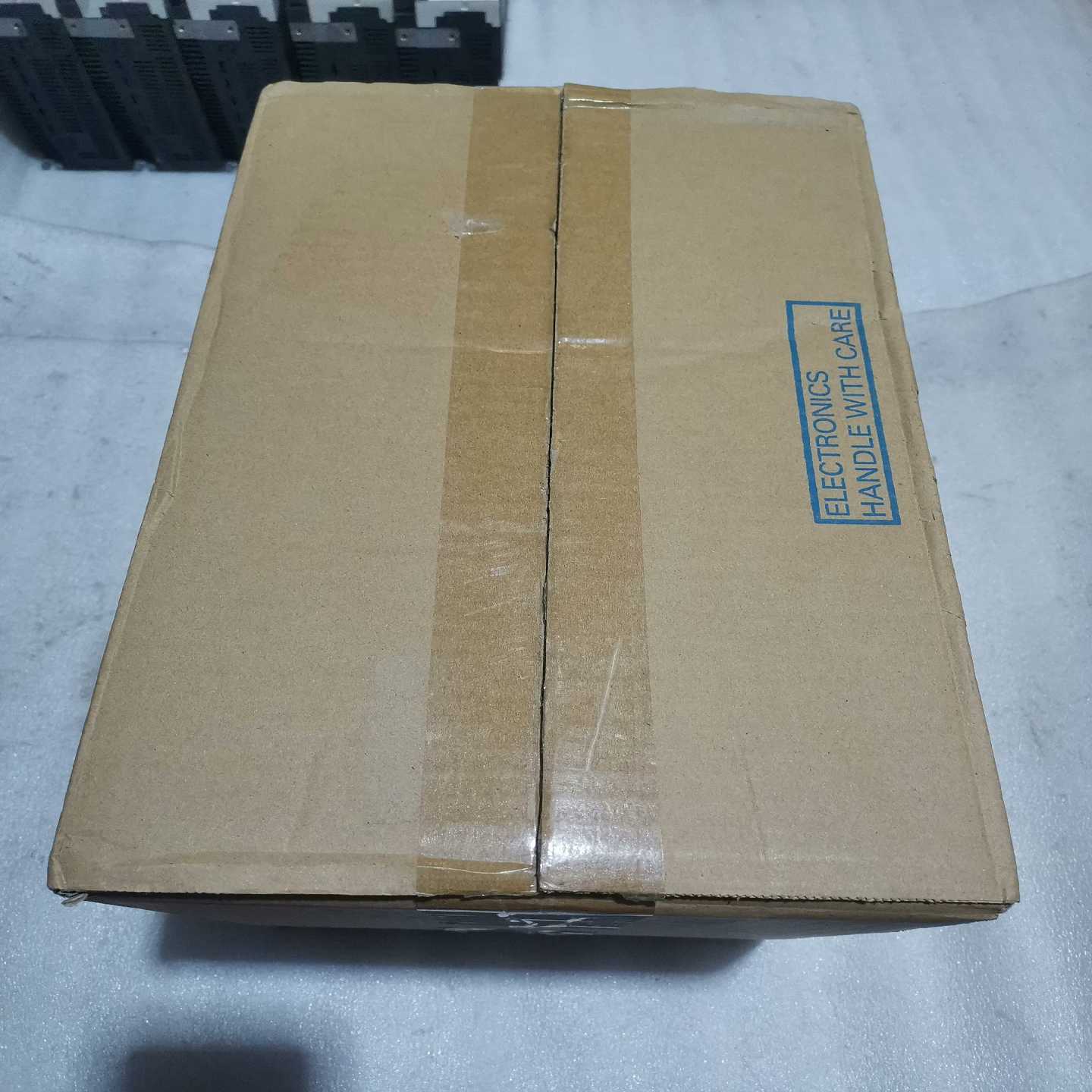 咨询-安川CIMR-EB4A0005FBA变频器2.2KW