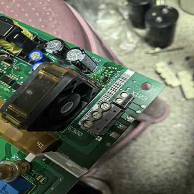 【幸琪商铺】9324lp.5c.v1009新伦茨变频器9300系列9