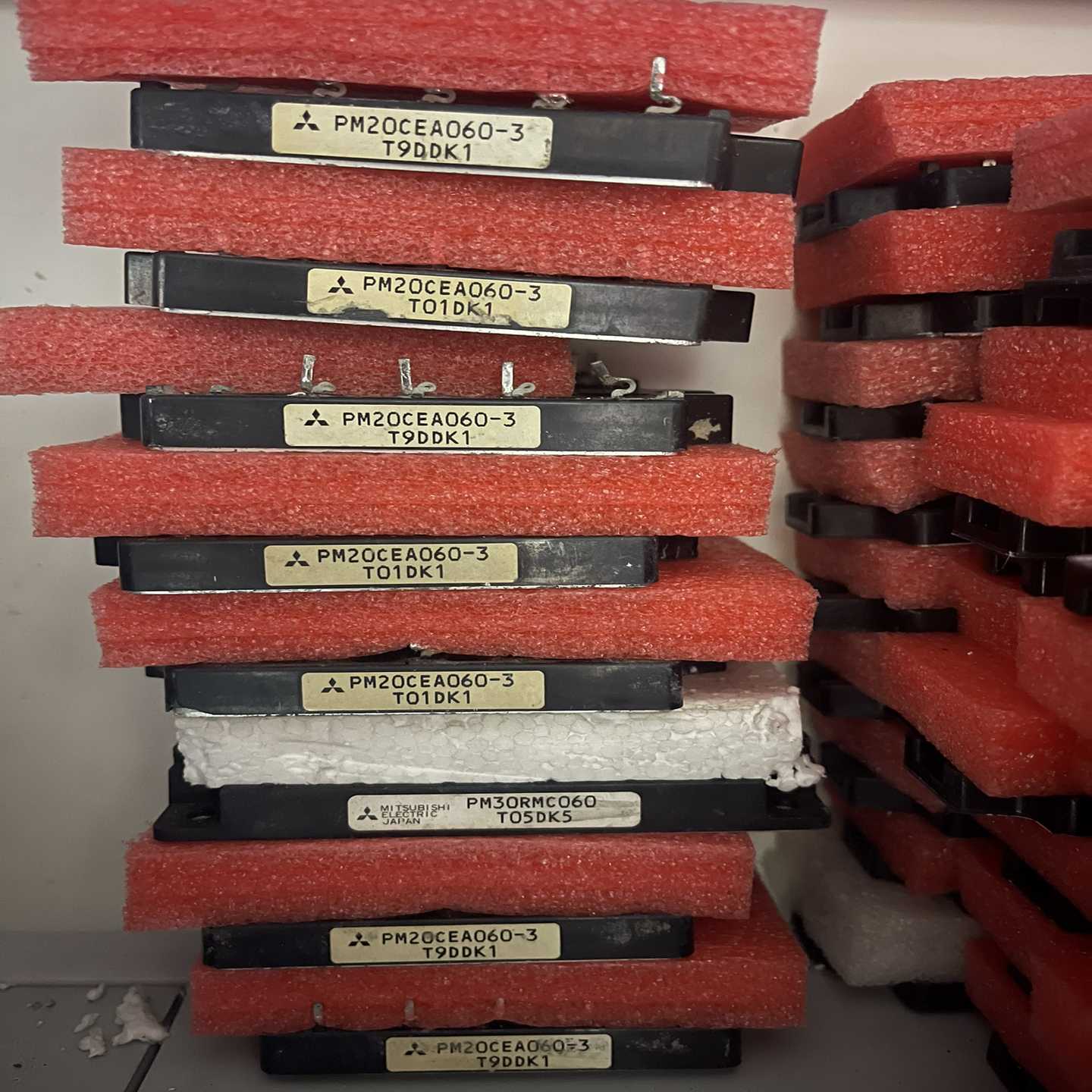 PM20CEA060-3模块功能质量，有联系~询价