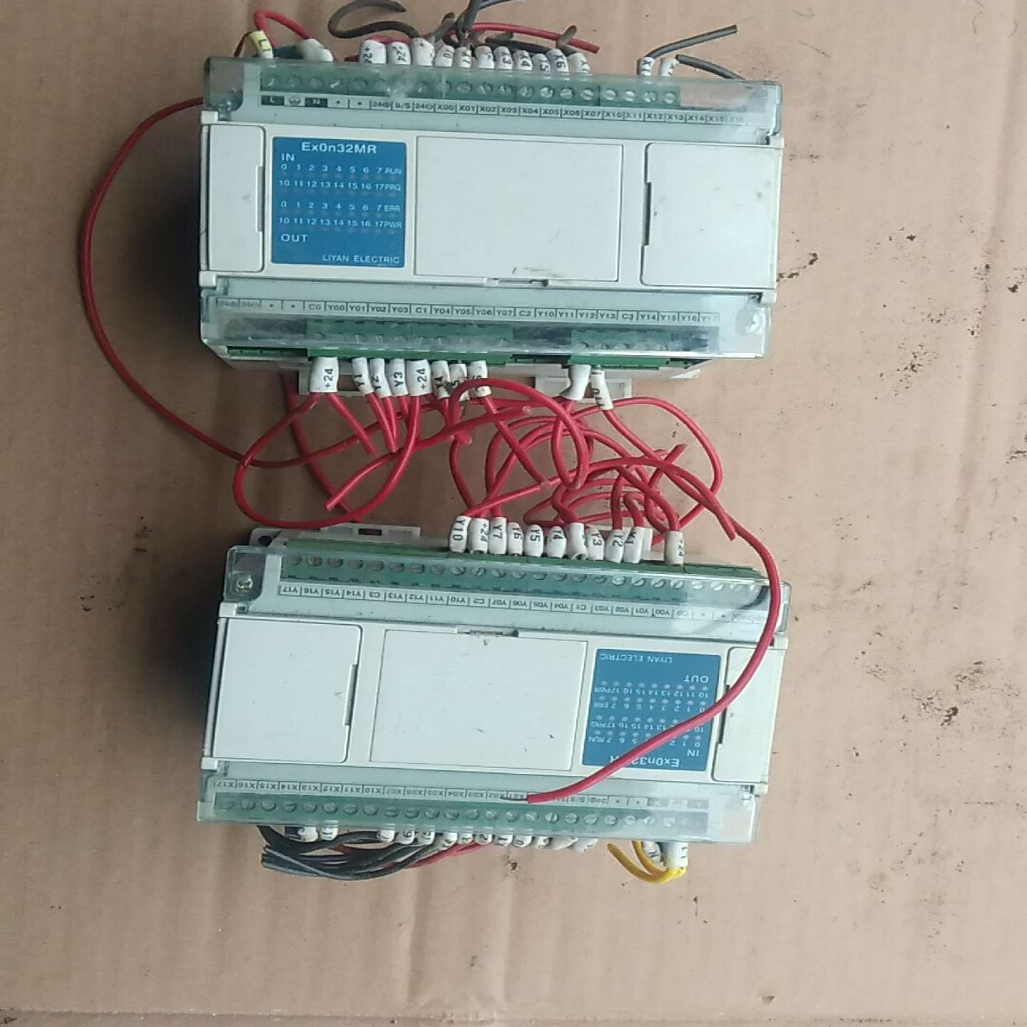 台湾力扬PLC,Ex0n32MR。~询价