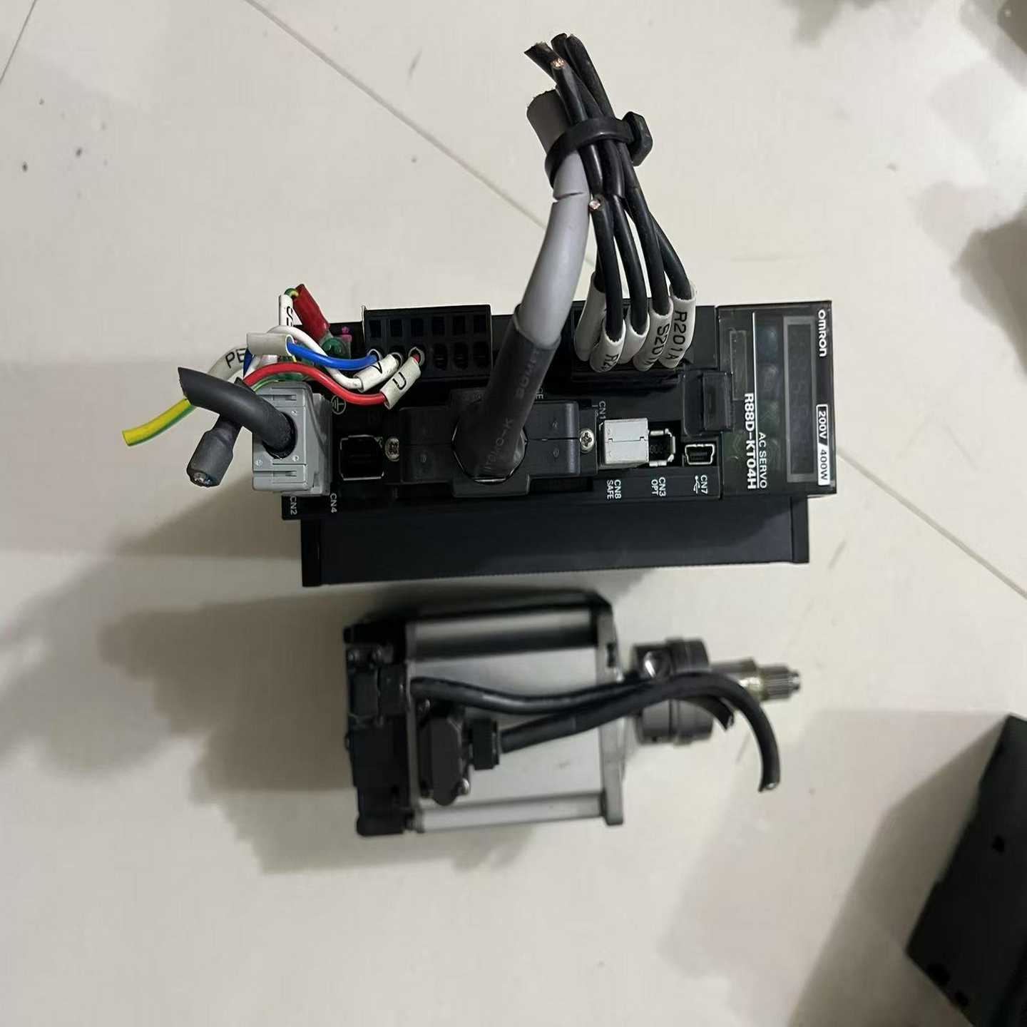 驱动R88D-KT04H电机K40030H询价