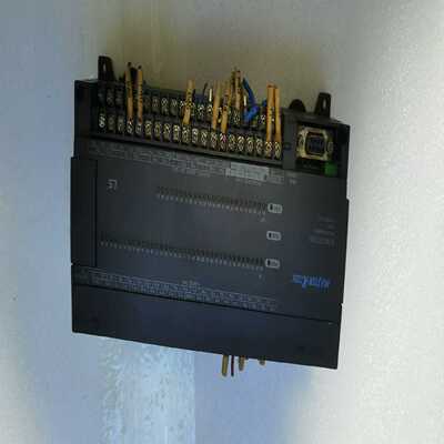 【星慕电子】LgPLC品    K7M-DRT60U  ，成