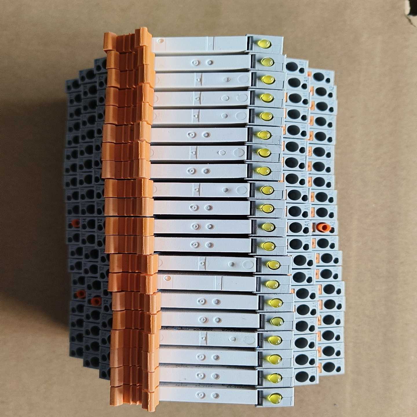 继电器 2961105+底座2900958 RIF-~询价