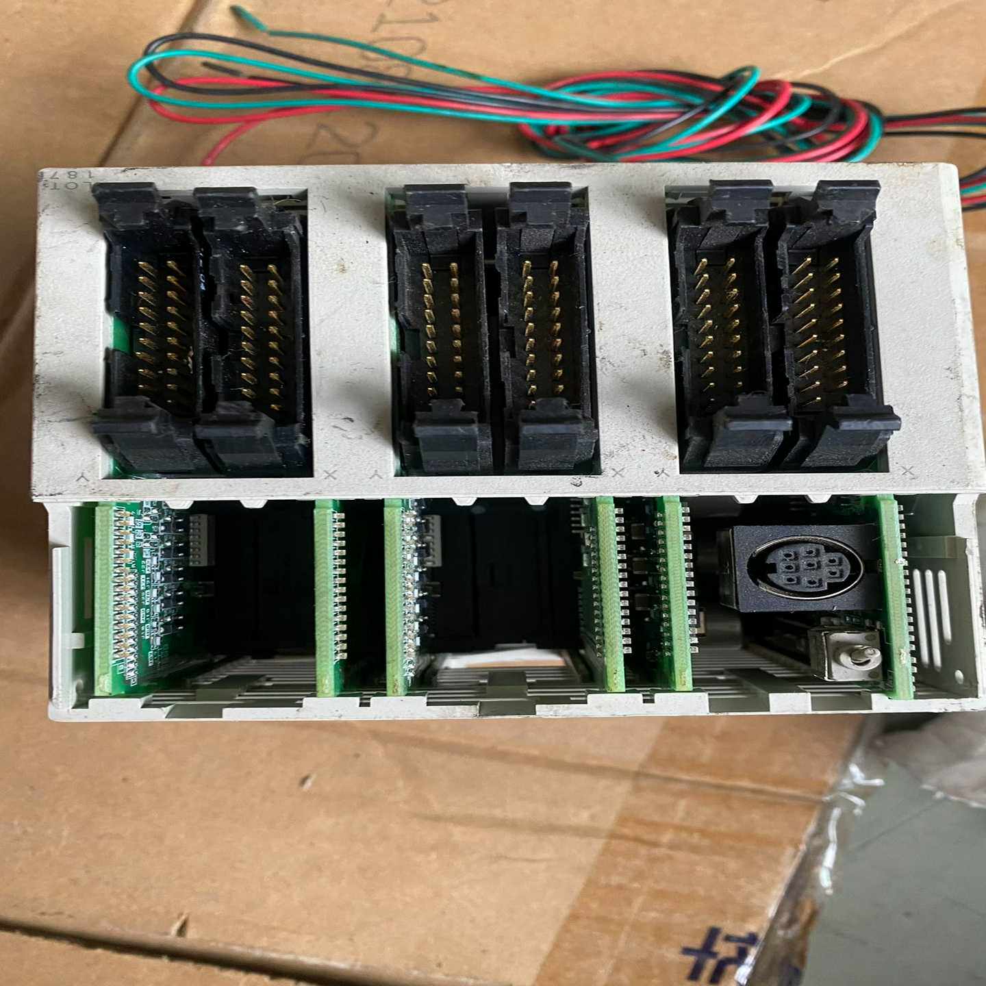 FX3UC-96MT/D三菱PLC 照片实拍.外壳烂.在意忽~议价