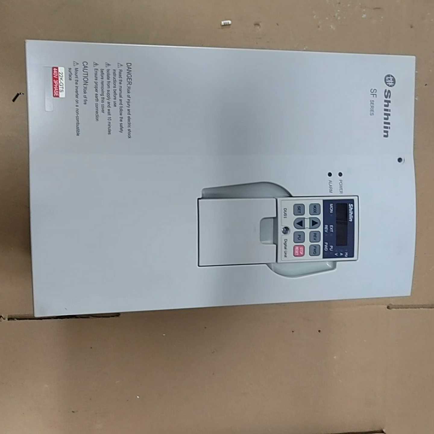 士林变频器SF-040-30K/22K-GS 380V（电子设备）