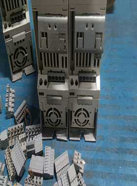 【议价】伦茨8400变频器，E84AVSCE2224VX0，2.2K