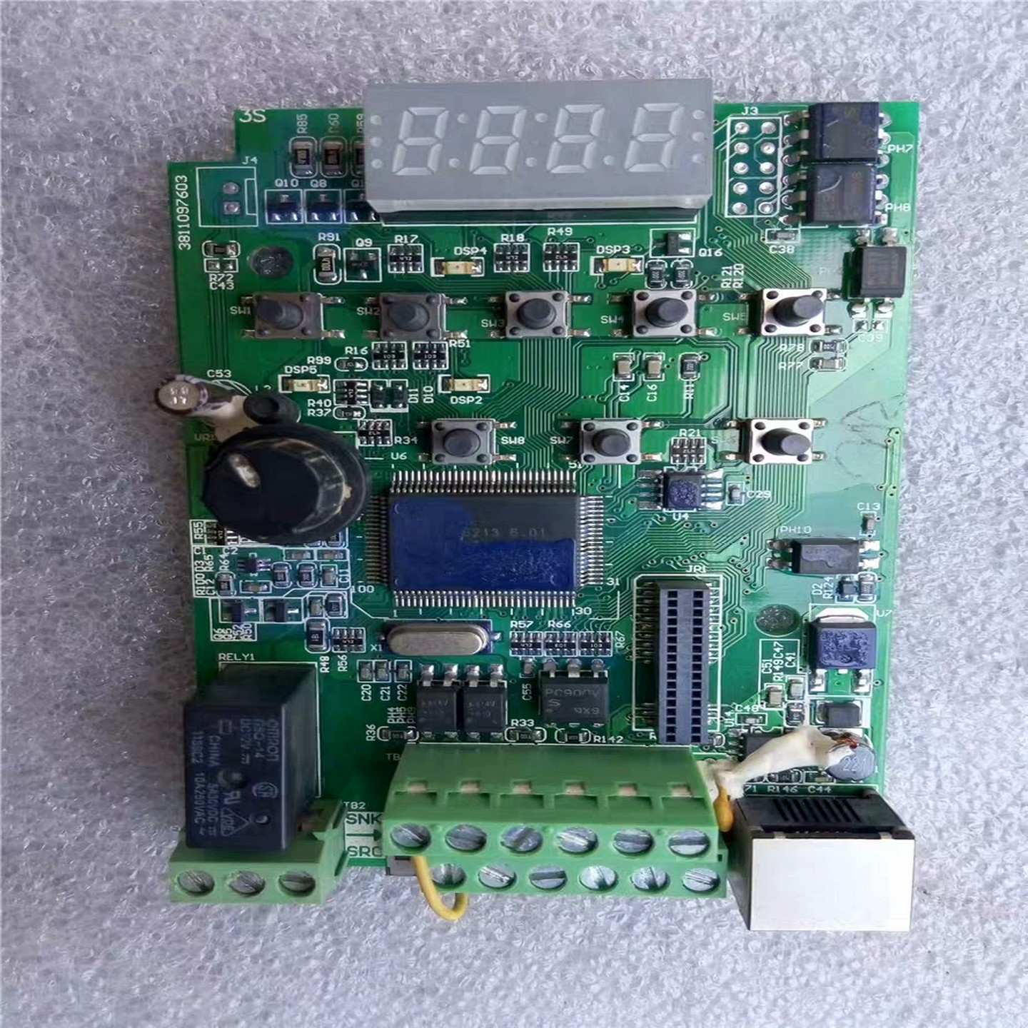 咨询-MVT404GQD2汇川大功率变频器驱动板成色议