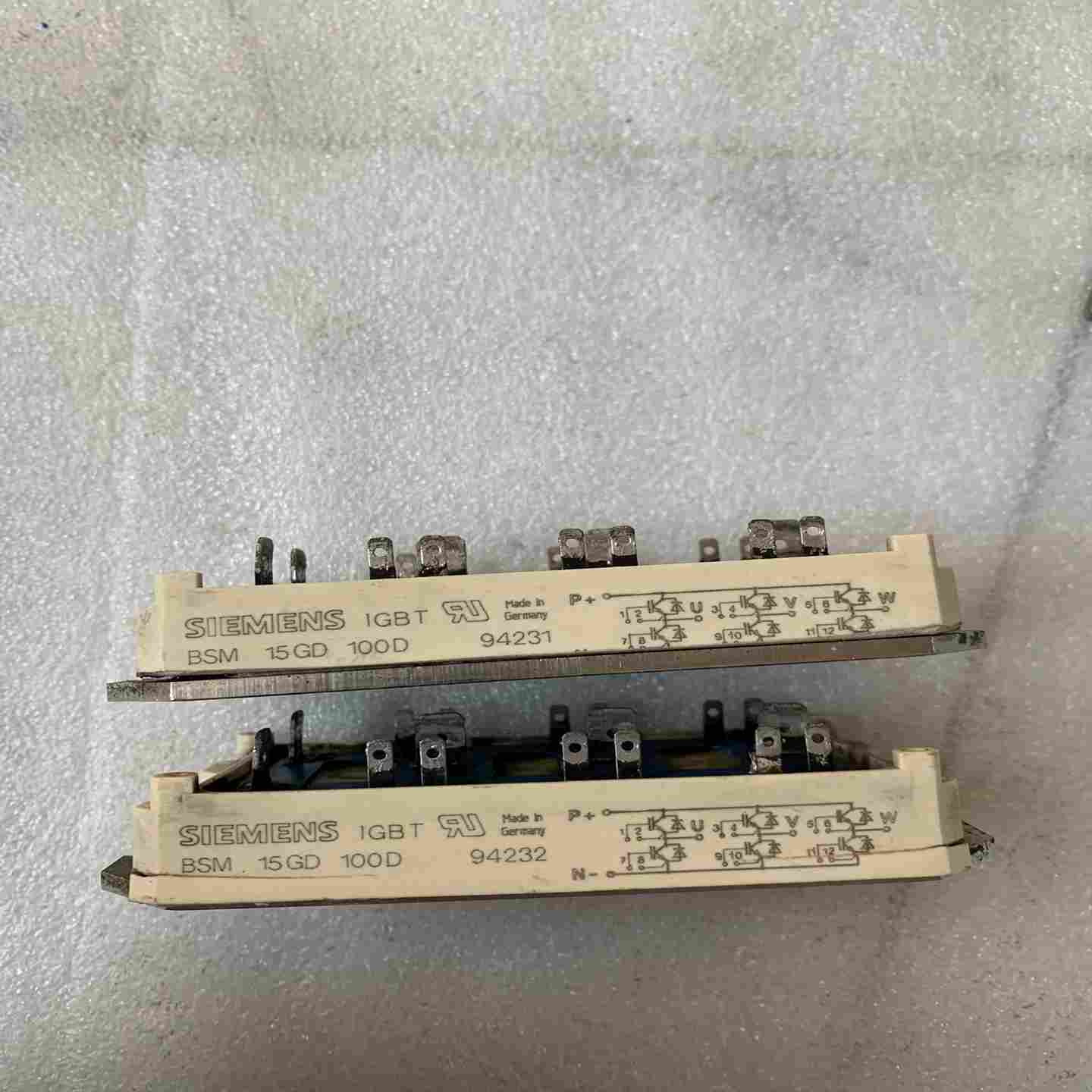 （议价）模块BSM15GD100D的，