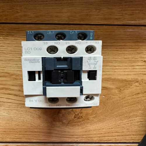 直流接触器，LC1D09BD询价