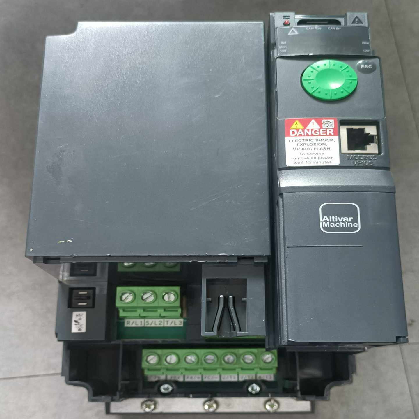 ATV320U55N4B变频器一台，功能！ 实~询价