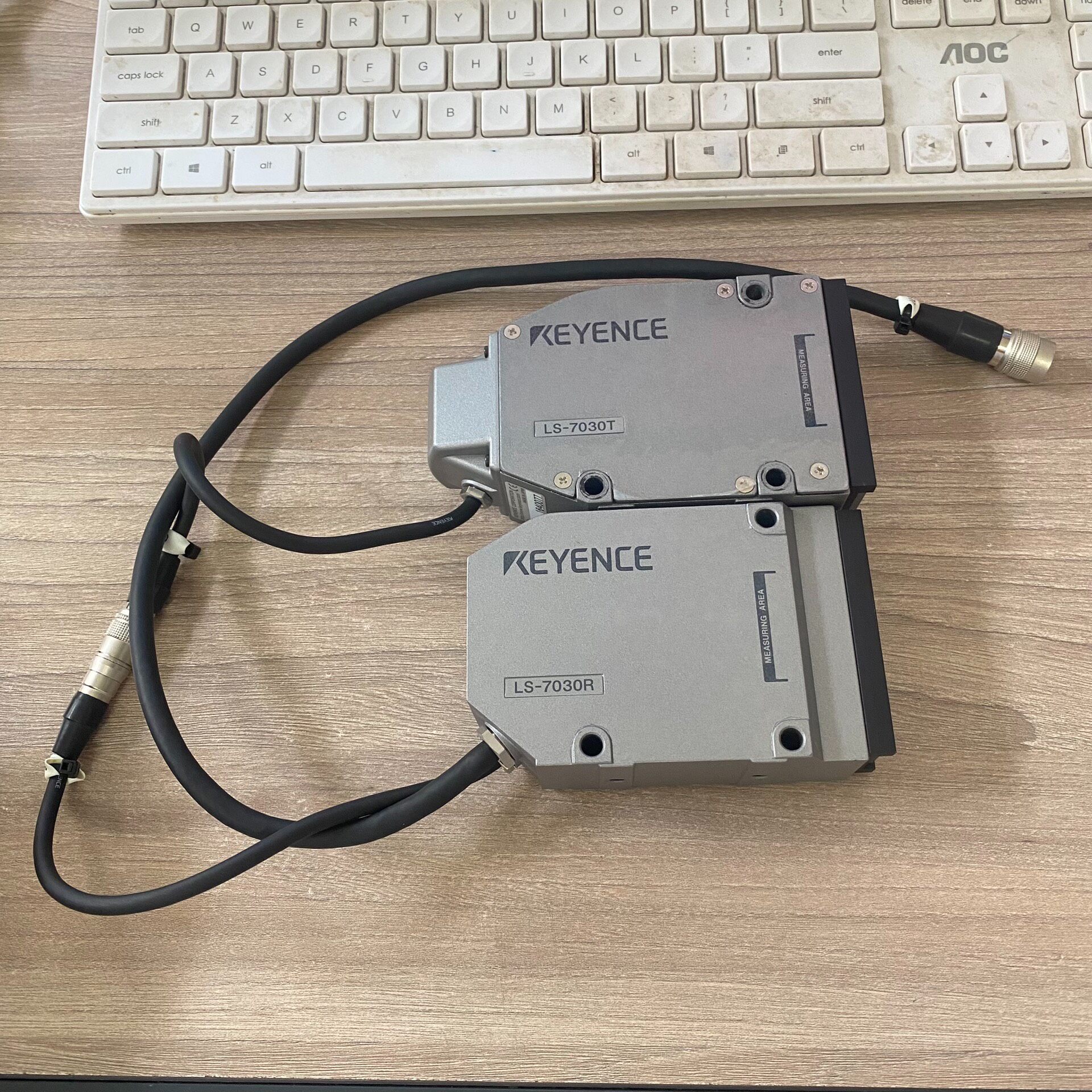 KEYENCE基恩士LS-7030T/LS-7030R激光测(亚飞商行）