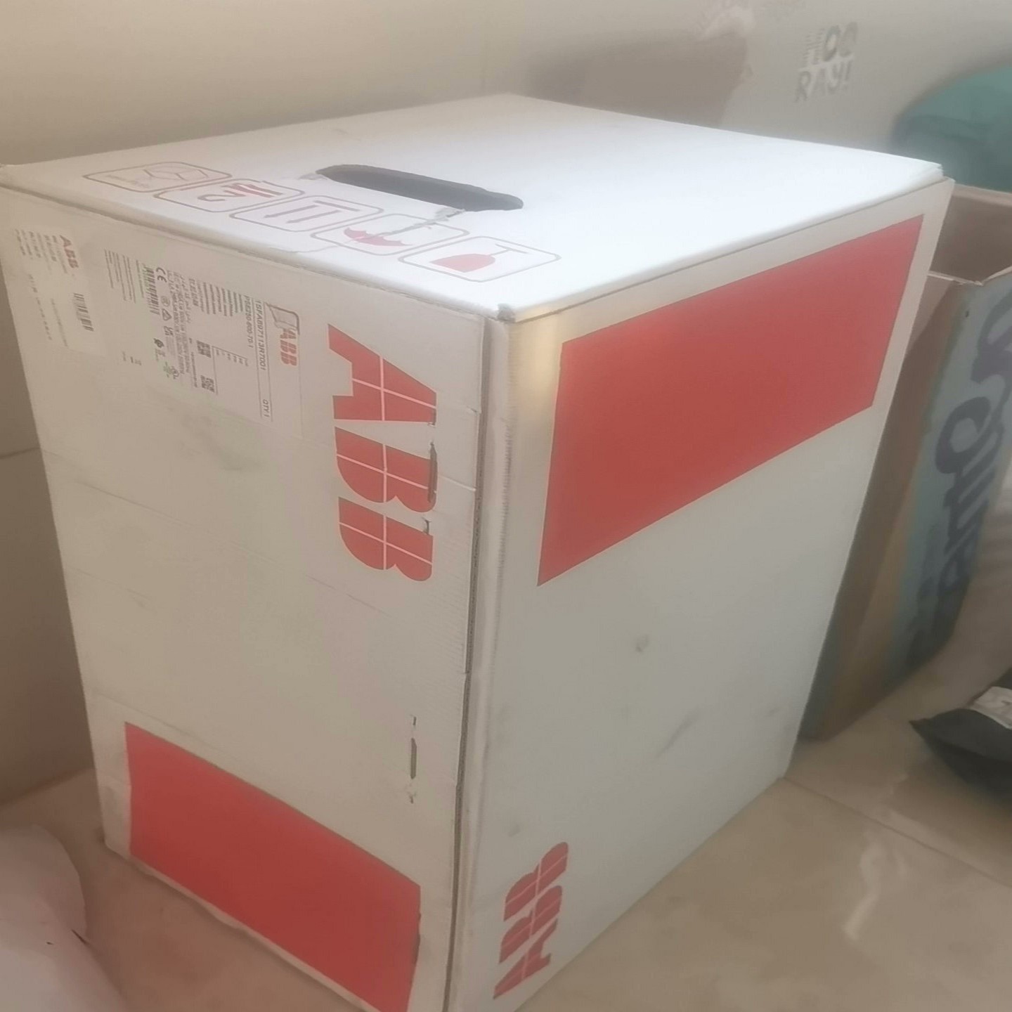 未拆封ABB软起动器PSE软启动器PSE易用型（佳毅工控）