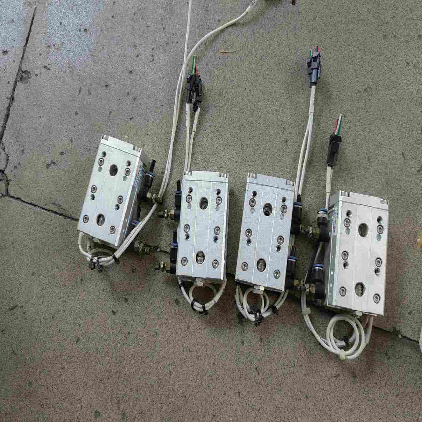 HENGYU触摸屏KC10-A两张~询价