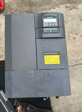 变频器一台，型号6SE6440-2UD32-2DB1成~询价