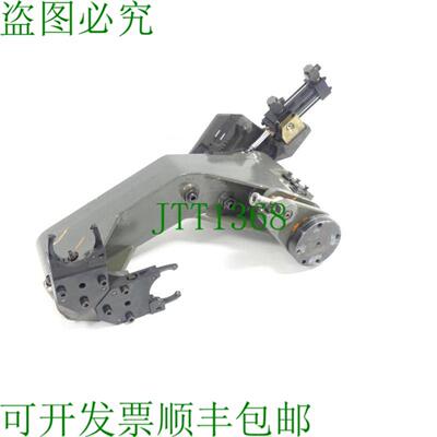 适用于 MAHO MH 600 E 的 MAHO 双夹具配件