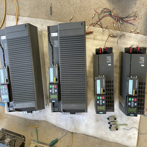 240-2变频器 6SL3210-1PE28-8UL0~询价