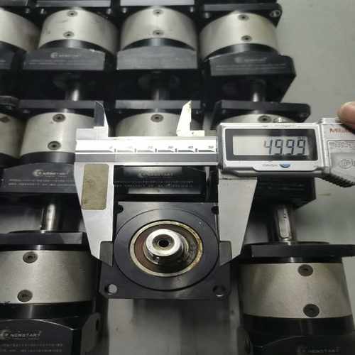 伦茨变频器EVS9323-ES EVS9324-ES EVF~议价