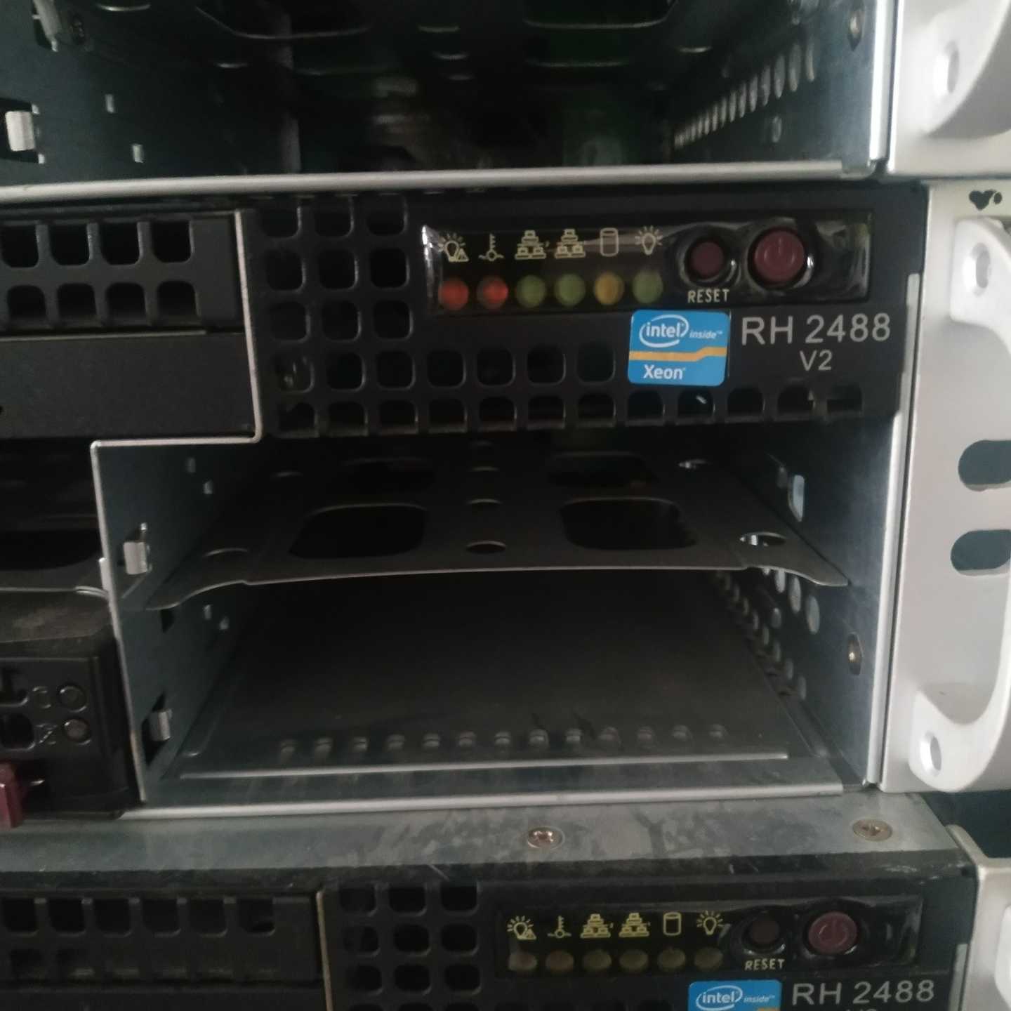 华为2488v2 服务器准系统配置双电源 X8QBE-LF-~议价