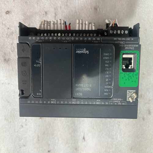 询价~plc，tm241cec24t一个，成色如图，功能正常