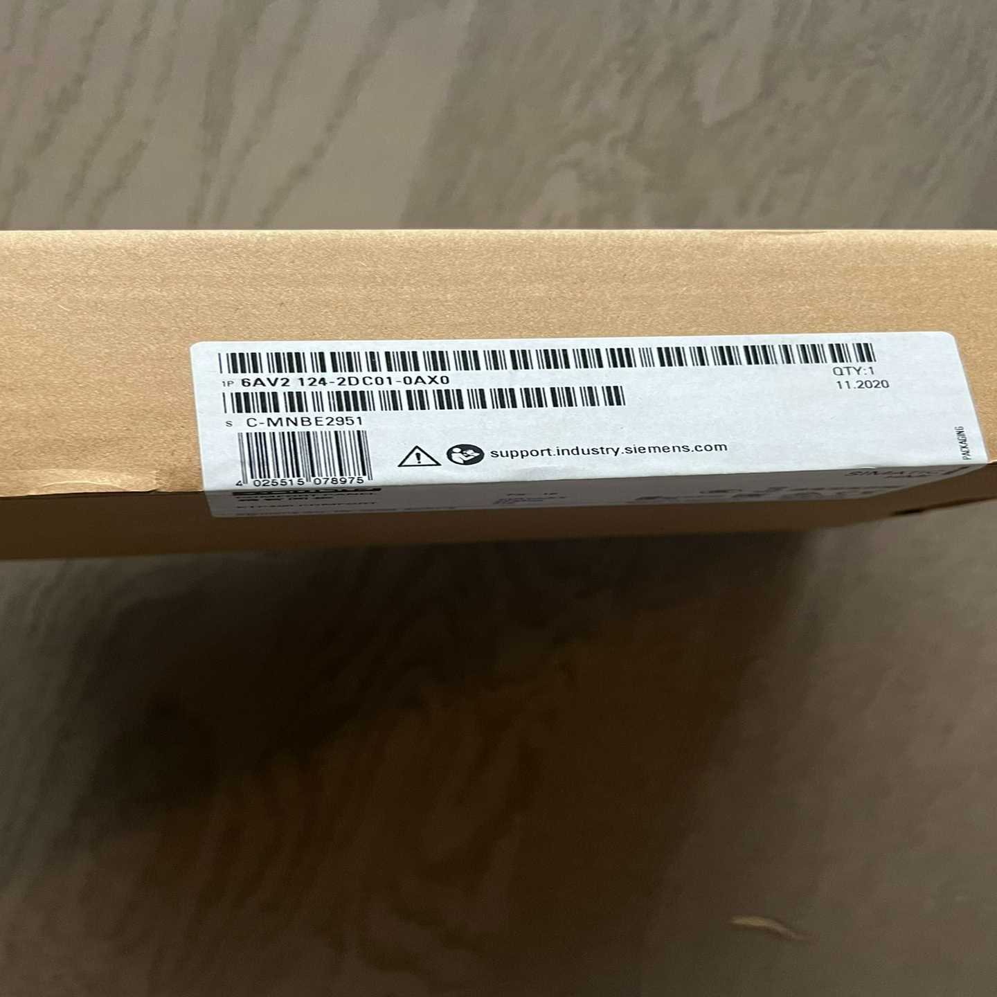 触摸屏 6AV2124-2DC01-0AX0~询价