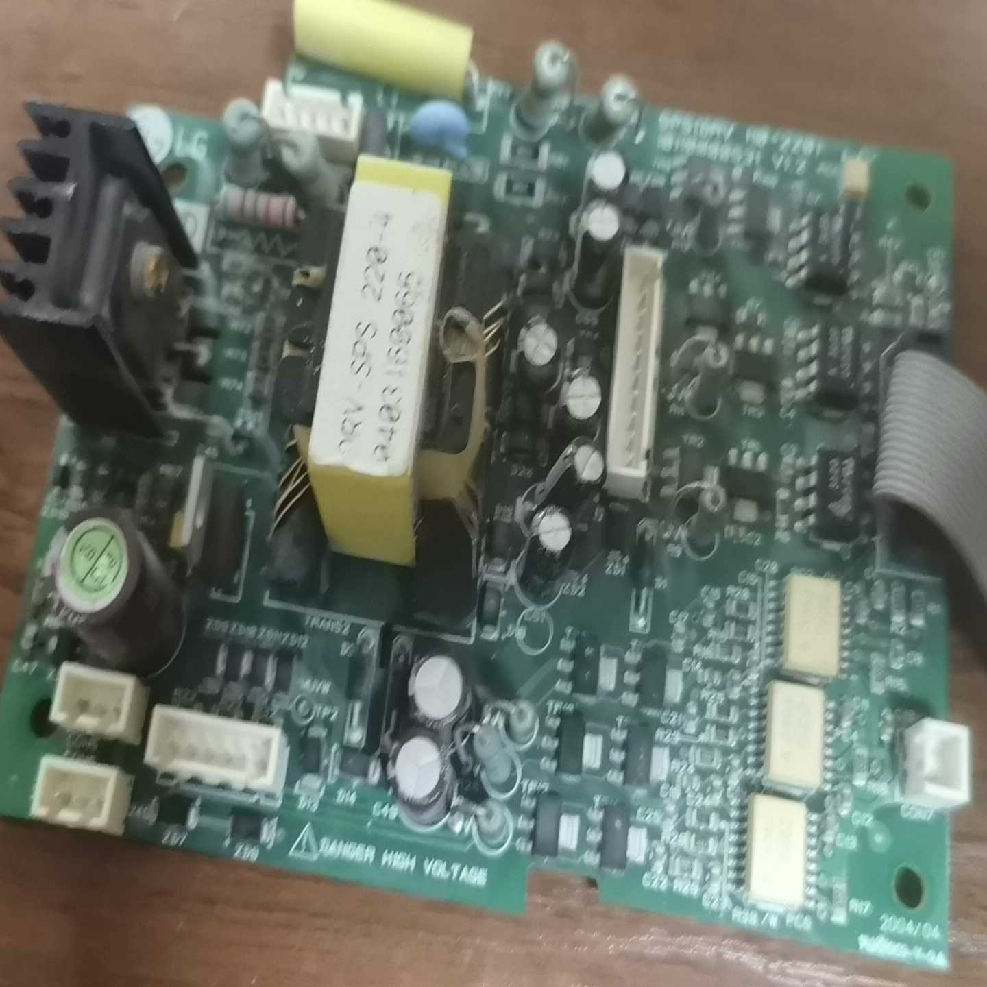 LG变频器LSiS5系列110150-4DB1询价